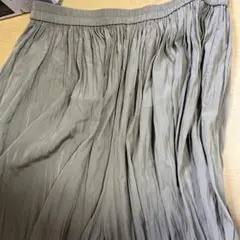 UNIQLOプリーツパンツ
