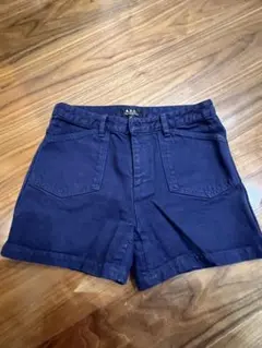A.P.C. ショートパンツ Sサイズ ネイビーのサムネイル