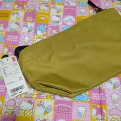 UNIQLO イエローナイロンバッグ