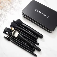 M・A・C メイクブラシセット 12点ブラシ専用BOX MACのサムネイル