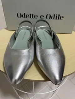 odette e odile ミュール　フラットシューズ　22cm シルバー