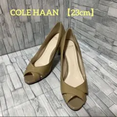 【美品】お値下中！コールハーン エナメルパンプス ベージュ ヒール7.5cm