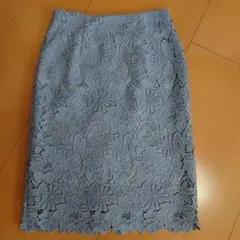 ルルウィルビー　ライトブルー レース タイトスカート スリット入り