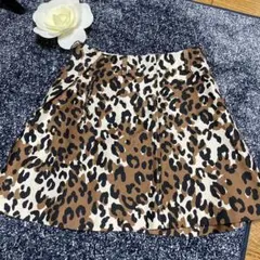 美品♡IENA ヒョウ柄ミニスカート　サイズ36のサムネイル