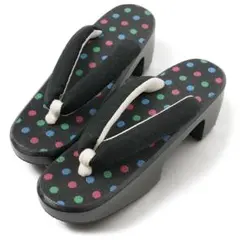 Item thumbnail for item 745cf517-88d0-4d5f-b568-8da4cacde082