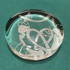 クリスタルガラス製 ペーパーウェイト 葡萄柄