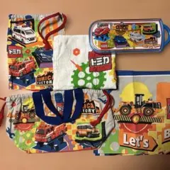 トミカ お弁当袋など5点まとめ売り　入園入学準備