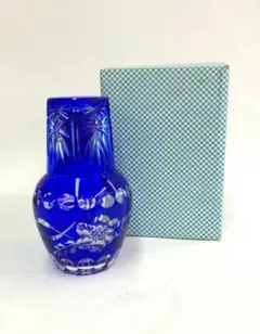クリスタルダルク 冠水瓶 青 ブルー 水差し瓶 切子 ルリ被せ冠水瓶
