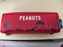 値下げ中‼️PEANUTS スヌーピー ペンケース レッド