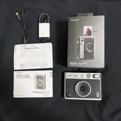 FUJIFILM instax mini Evo 本体