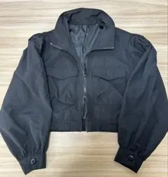 クロップド丈ジップアップジャケット