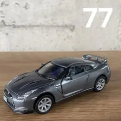 プルバックカー　スポーツカー　おもちゃ