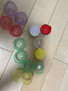 ガチャガチャのから　一個モンスターボール