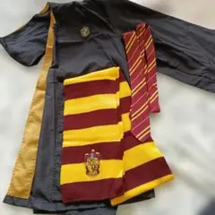 ハリー・ポッター　グリフィンドールローブ＆ネクタイ＆マフラー