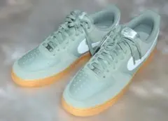 Item thumbnail for item c8a72d58-545f-45db-ac99-a898c4b69fa4