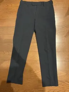 UNIQLO ユニクロ　感動パンツ