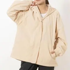 ☆アディダス☆フルジップ☆ウーブンジャケット☆ベージュ☆オーバーサイズ☆フーディ