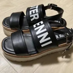 SISTER JENNI 厚底　サンダル　24のサムネイル