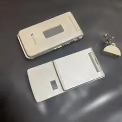 ソフトバンク 705SH 822SH ２機種セット