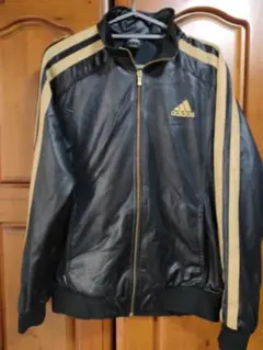 adidas 黒×金★ジャージセットアップ(コーティング布地)値下げ交渉OK