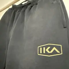 Item thumbnail for item d4b5ca82-dd00-4ec5-bfb7-491d253c2c8d