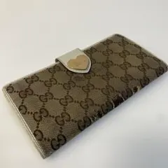 GUCCI GGキャンバス ハートチャーム 長財布 - メルカリ