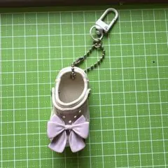ミニチュア サンダル キーホルダー リボン付きのサムネイル