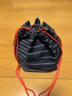 和風巾着袋 赤い紐 花柄
