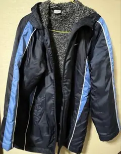 NIKE フード付きダウンコート Mサイズ（150cm）