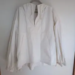 ホワイト パーカー　スタジオクリップ　フリーサイズ