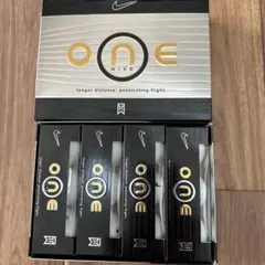 Nike ONE ゴルフボール 1ダース 12個入りのサムネイル