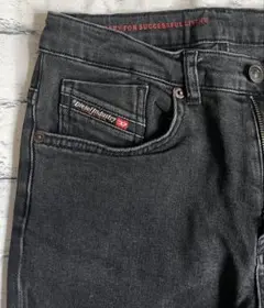 キッズDiesel ディーゼル テーパードジーンズ 140cm中古
