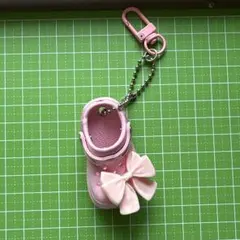 クロックス ミニチュア キーホルダー ピンク リボンのサムネイル