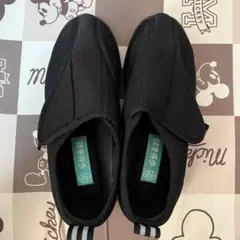 Item thumbnail for item 3e860f16-f7c3-4cb9-9f9d-5a9c9b92c425