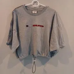 Nike クロップドTシャツ グレー