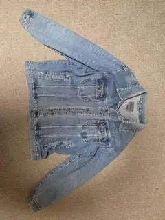 ライトブルーデニムジャケット