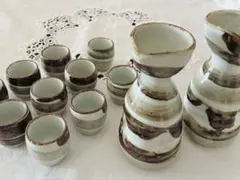 陶器製徳利と杯セット　お猪口　ぐい呑み