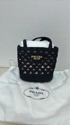 PRADA ブラック かごバッグ ノベルティー 2025年最新】prada カゴ ノベルティの人気アイテム - メルカリ