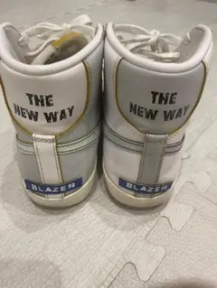 Nike ハイカットスニーカー ホワイト/グレー 24.5cm