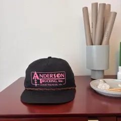 企業 キャップ