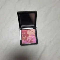 Givenchy ル・プリズム・ブルーミング・ブラッシュのサムネイル