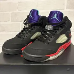 NIKE AIR JORDAN 5 RETRO Top3