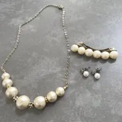 ネックレス　ヘアクリップ　ピアス　パール　フェイク　結婚式　パーティー