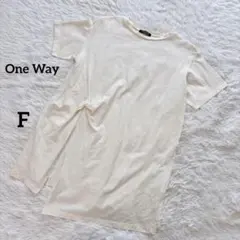 ONE WAY/ワンウェイ/ツイストデザインTシャツ/オフホワイト/半袖/Fのサムネイル