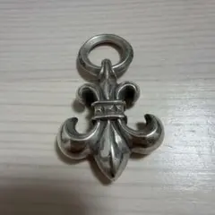 D*P様 Chrome Hearts BSフレア チャーム ペンダントトップ - メルカリ