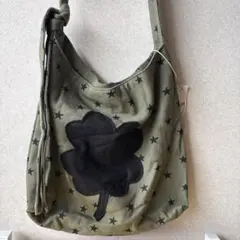 オリーブグリーン 星柄 クローバー ショルダーバッグ コットン　斜め掛け