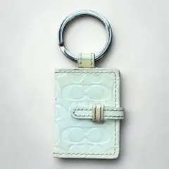 COACH シグネチャー ピクチャーフレームチャーム 手帳型 ブルー COACH シグネチャー ピクチャーフレームチャーム 手帳型 水色 ブルー