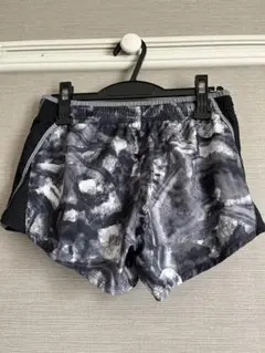 Nike DRI-FIT ランニングショーツ サイズ5