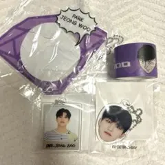 TREASURE CAPSULETOY ジョンウ4点セット