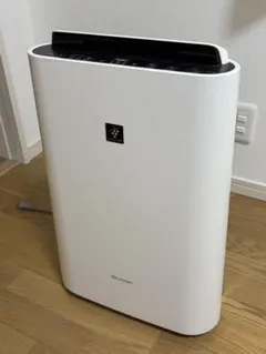 SHARP 加湿空気清浄機 KC-P50-W 2022年製 加湿未使用 美品のサムネイル